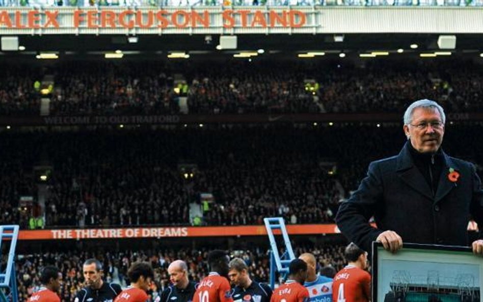 Alex Ferguson ma już na Old Trafford swoją trybunę. To prezent od klubu z okazji 25-lecia pracy w Ma