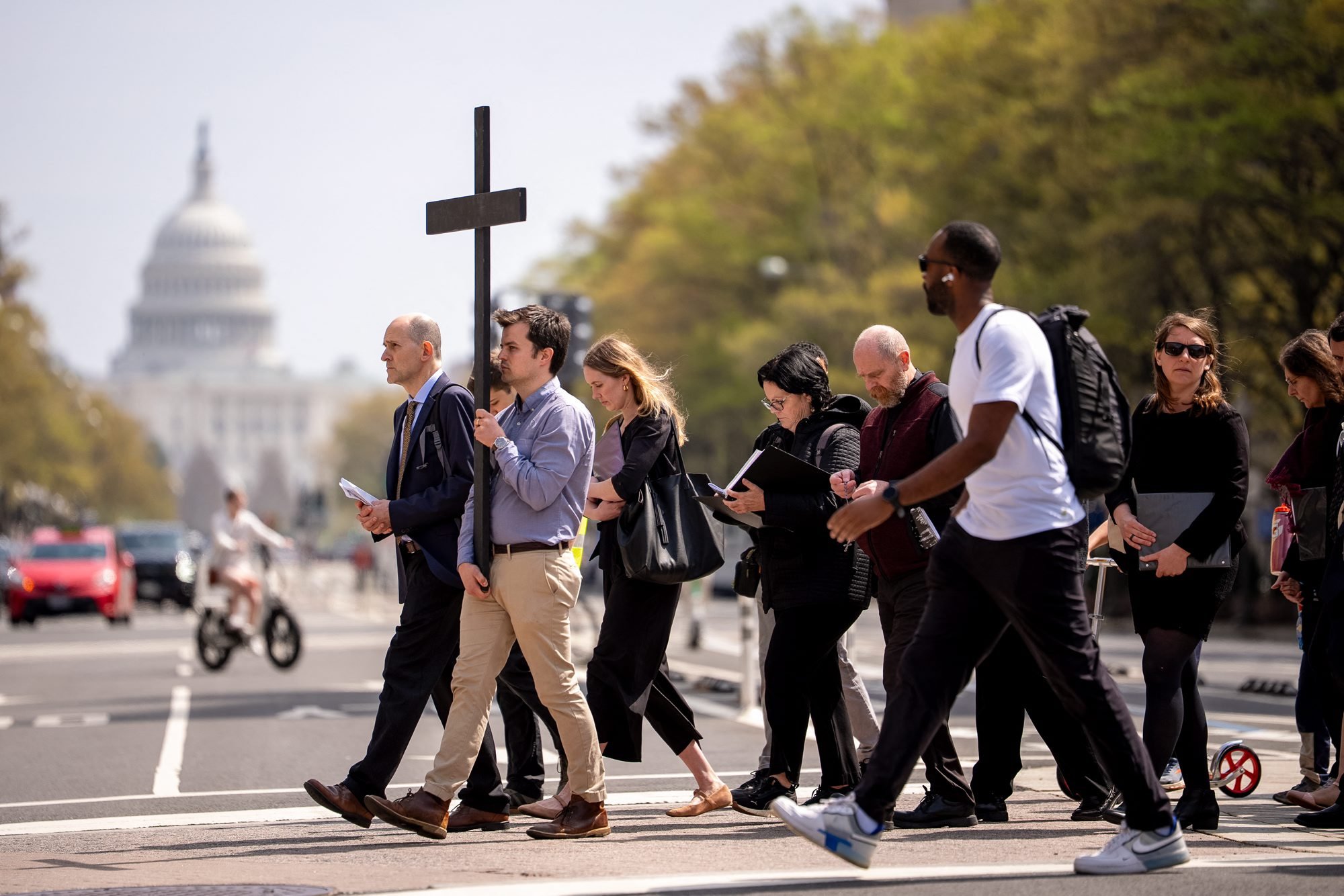 Konserwatywni katolicy kontra Trump. Amerykańska rewolucja w Kościele