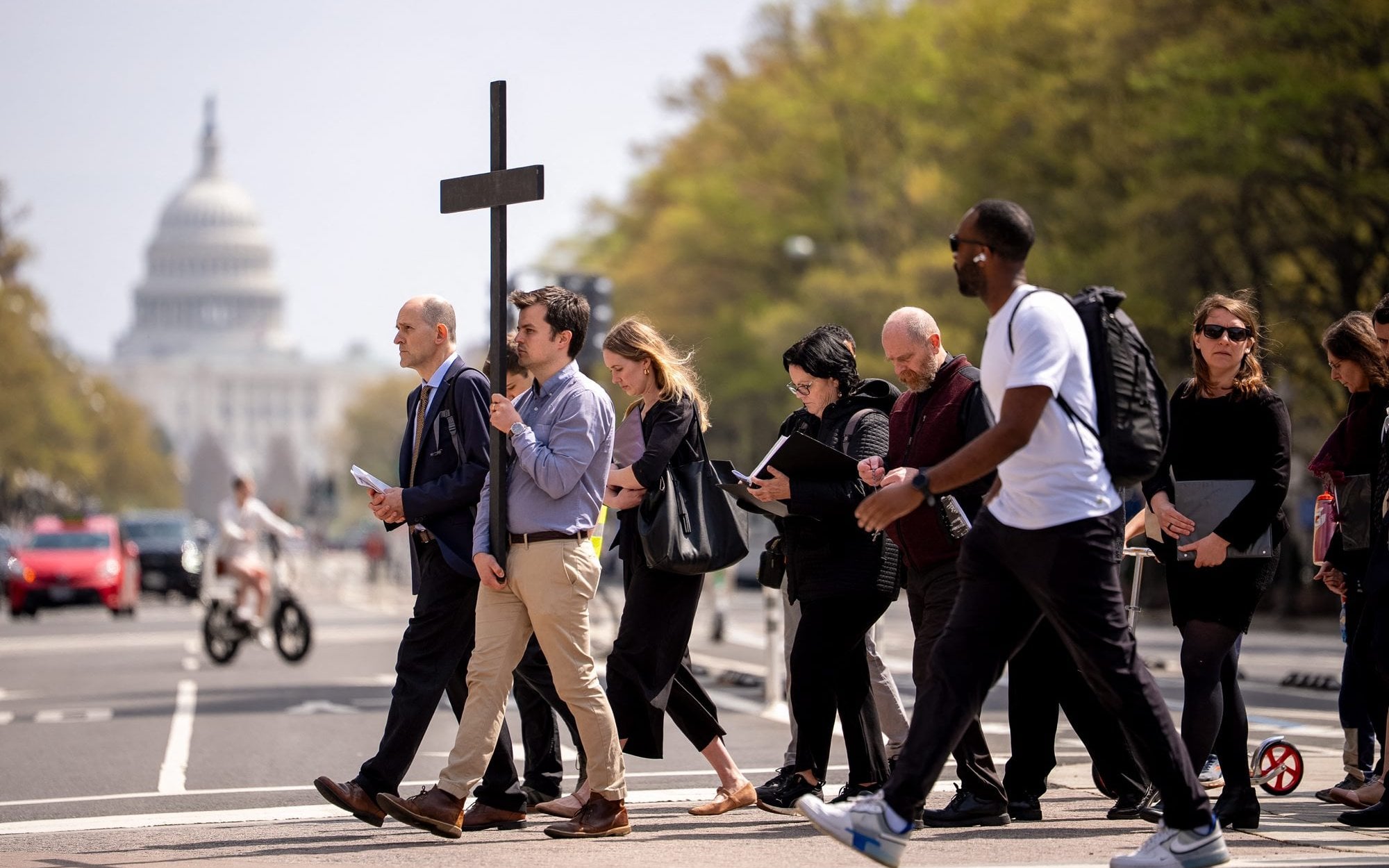 Konserwatywni katolicy kontra Trump. Amerykańska rewolucja w Kościele