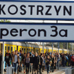 Premier kazał przygotować pociągi do Kostrzyna