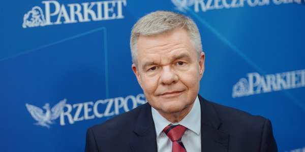 Jak zachęcić Polaków do inwestowania na giełdzie