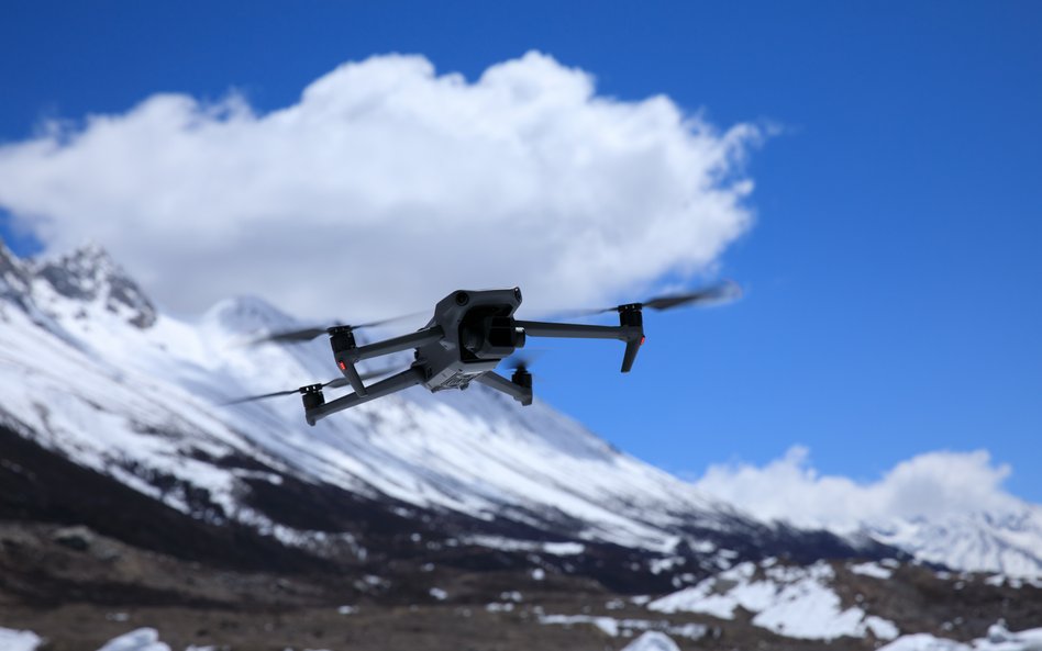 Technologie AI analizują m.in. zdjęcia z dronów, używanych w akcjach ratowniczych i poszukiwawczych 
