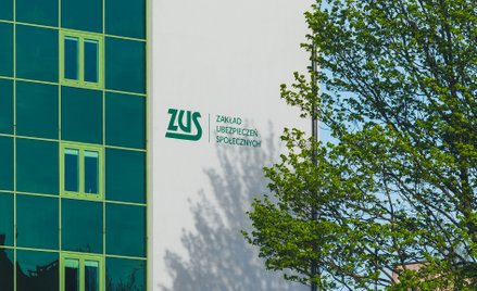 ZUS ostrzega. Chcą ogromnych pieniędzy za coś, co można załatwić bez opłat