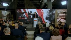 Mariusz Błaszczak podczas przemówienia otwierającego konwencję PiS poświęconą obronności w Stalowej 