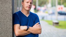 Gość „Plusa Minusa” poleca. Piotr Bojarski: Prawda z linii frontu