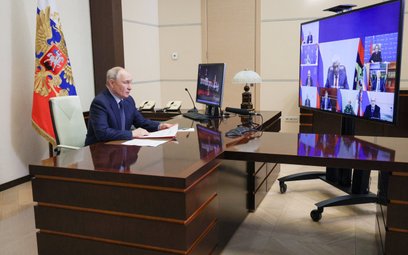 Władimir Putin coraz bardziej się boi i izoluje od świata