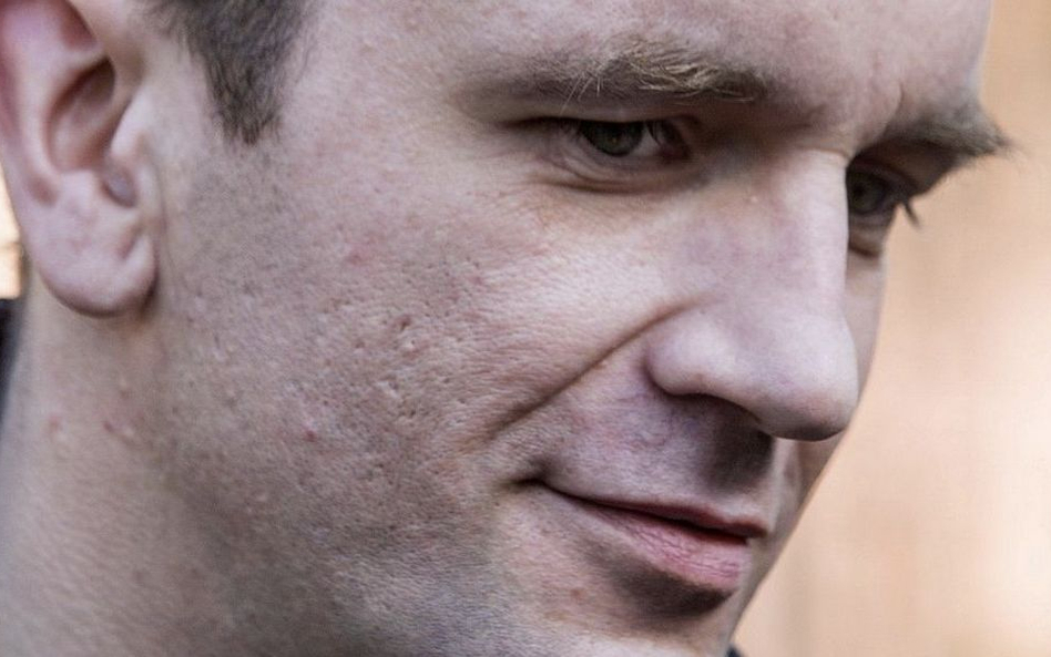 Kot i Wichłacz obok Hunt i Beana w serialu BBC