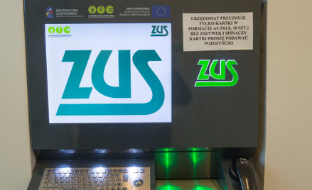 Cztery firmy w walce o megakontrakt dla ZUS