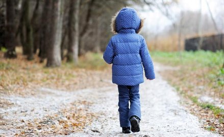 Co czwarty przestępca seksualny, który odsiadywał wyrok za krzywdzenie dzieci, mimo obowiązku nie in
