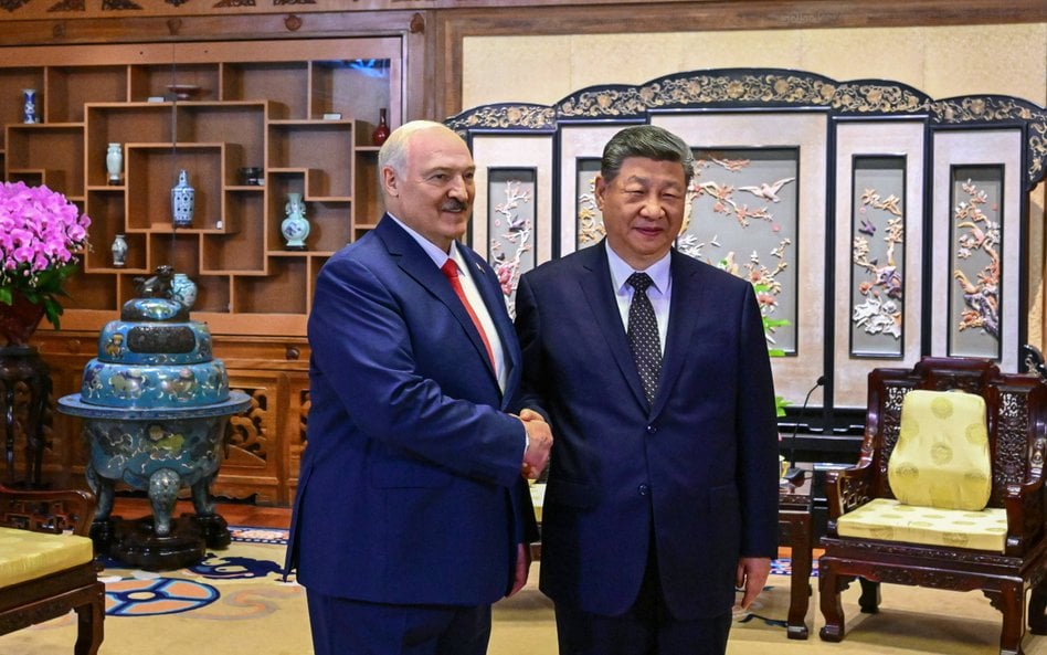 Aleksander Łukaszenko i Xi Jinping