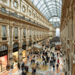 W ciąg 4 lat we Włoszech zamknięto prawie 17 tysięcy sklepów i butików z ubraniami.