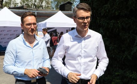 Rozłam w PiS sięga Brukseli. Ludzie Morawieckiego: Nie możemy pozostać członkami delegacji