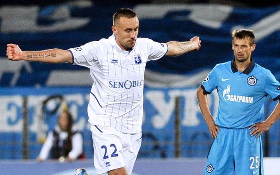Ireneusz Jeleń cieszy się z bramki strzelonej Zenitowi