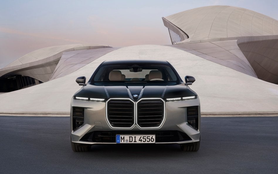 BMW 740 xDrive.