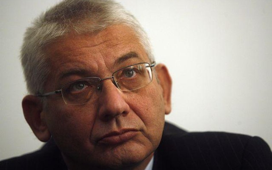 Ludwik Dorn ogłosił wyniki konkursu "Usta szeroko zamknięte"