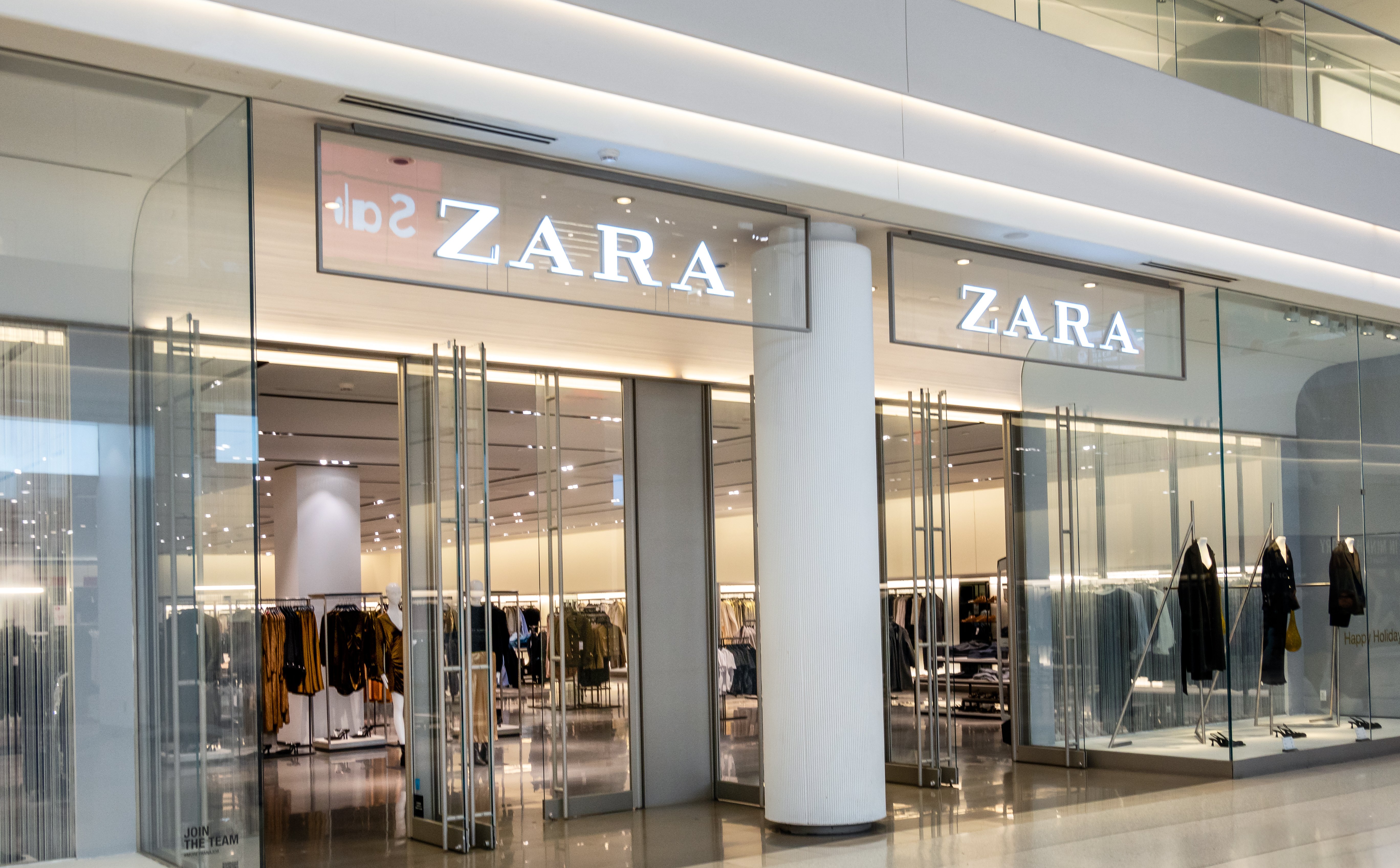 Przewrót w modzie. Zara droższa niż Gucci
