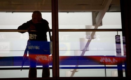 Załamanie kursu akcji Advadisu