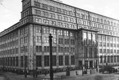 Monumentalny gmach BGK na stałe wpisał się w krajobraz miasta, remont pozwoli odzyskać mu blask z la