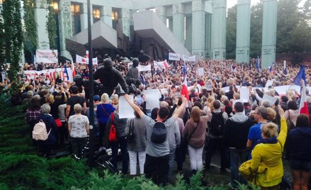 Warszawa: Musimy głośno powiedzieć „nie pozwalam”