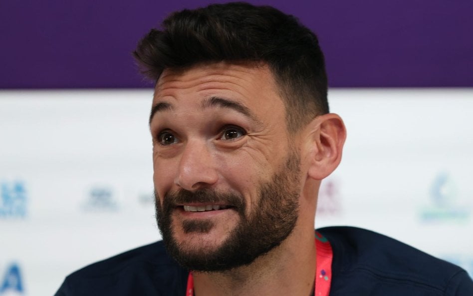Hugo Lloris, bramkarz reprezentacji Francji: Lewandowski jest jednym z najlepszych napastników na św