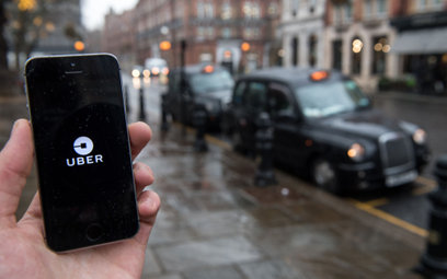 Uber ma ambicje turystyczne - sprzeda bilet lotniczy i nocleg w hotelu