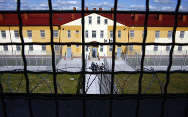 NIK: szkoły przy więzieniach mają za mało miejsc