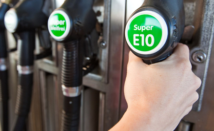 Na stacjach pojawi się nowe paliwo oznaczone symbolem E10