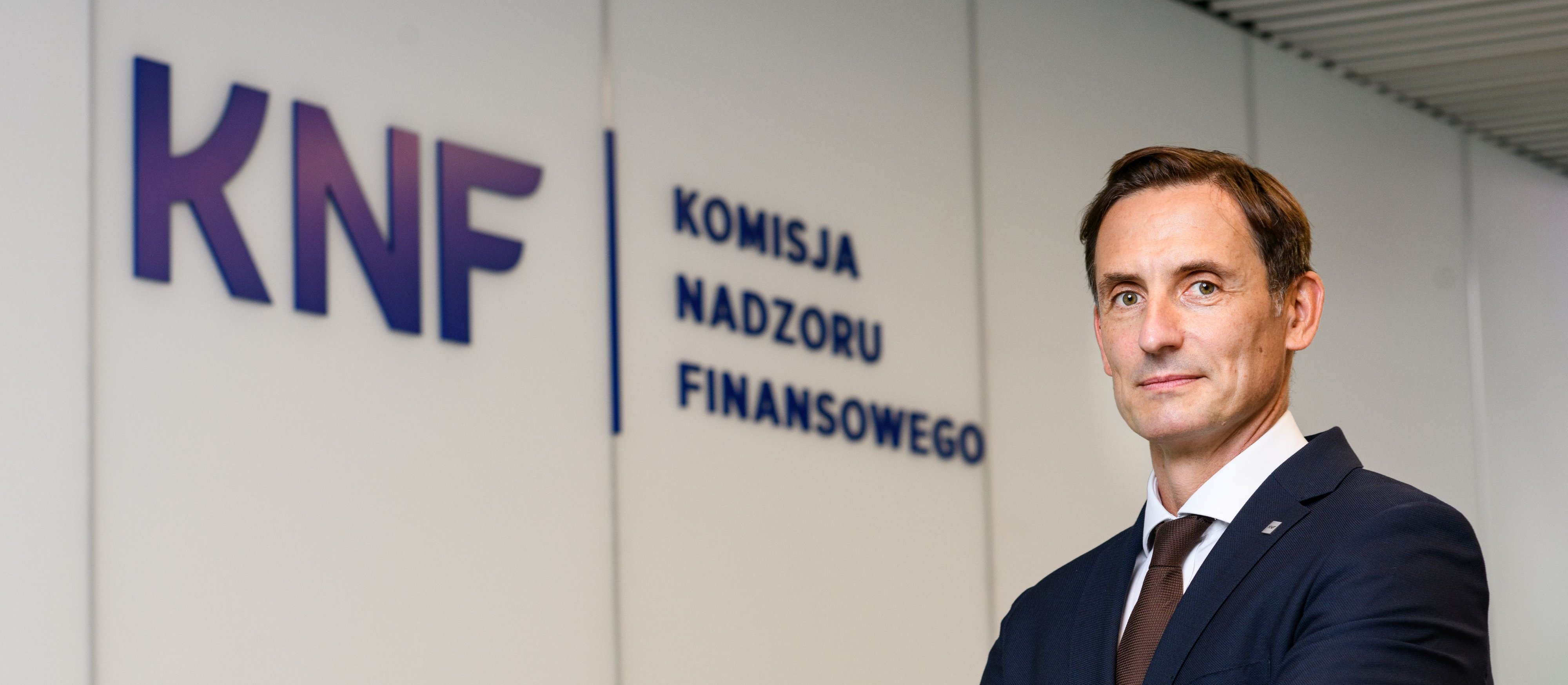 Dariusz Adamski, KNF: Inwestowanie nie może zaczynać się od odstraszania ludzi