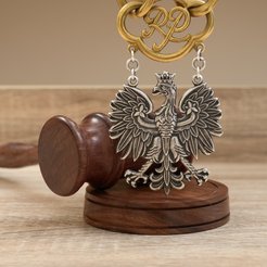 Przyzwoitość odpowiedzią na kłopoty z praworządnością