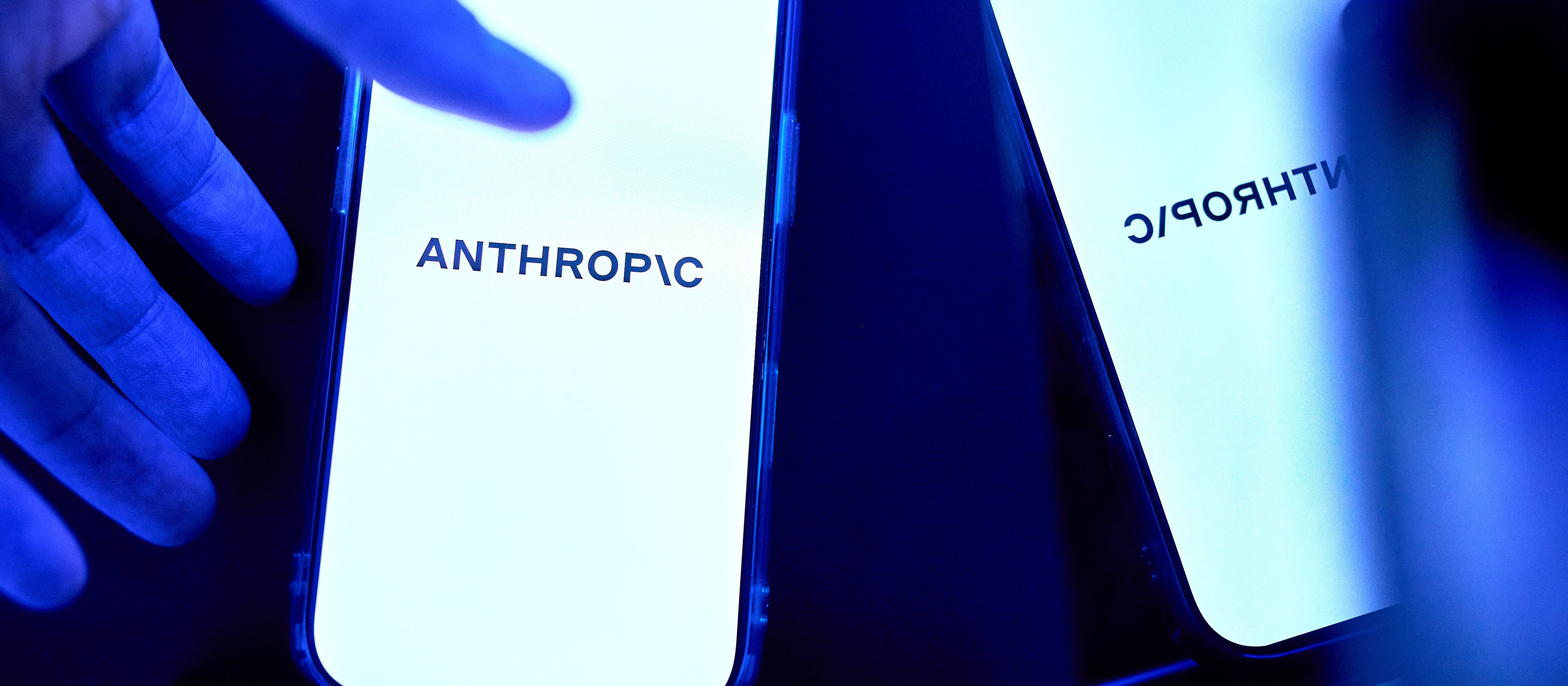 Anthropic pokazał nowy model. Liderzy AI alarmują, chcą globalnego nadzoru