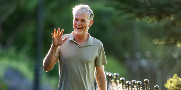 Netflix chce podwoić przychody z reklam w rok. Legendarny założyciel odchodzi