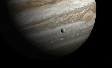 Obłoki pary wodnej Europy — wizja artystyczna