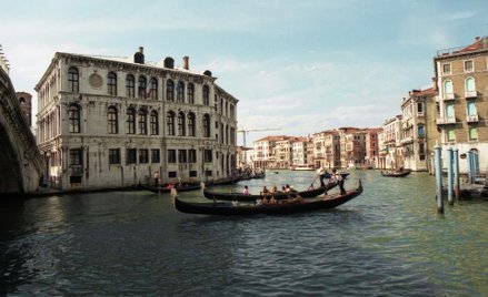 Mojżesz z Wenecji w sieci powiązań