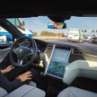 Tesla od dłuższego czasu testuje autonomiczną wersję modelu S. W Europie teslę z autopilotem można s