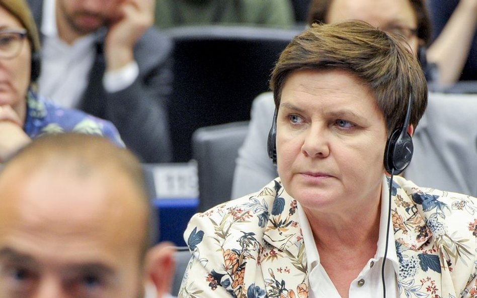 Nizinkiewicz: Unijne męczeństwo Beaty Szydło