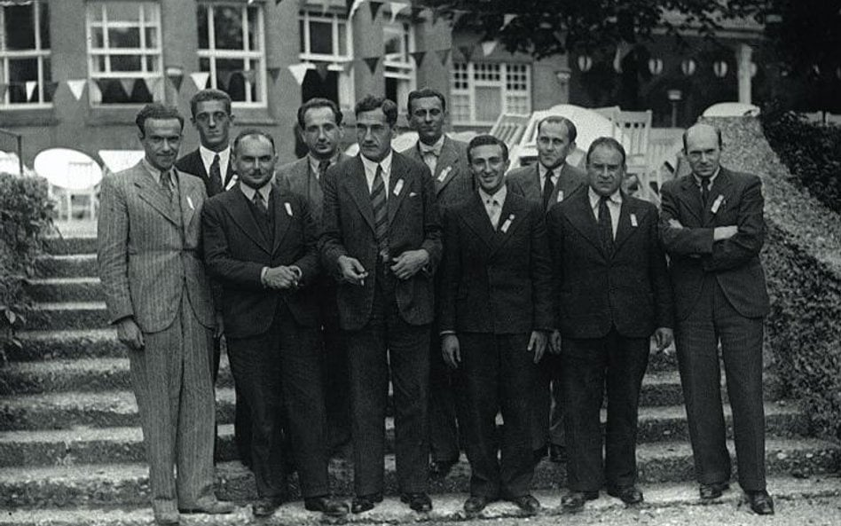 Reprezentacja Polski podczas Olimpiady Szachowej w Monachium w 1936, w której zajęła drugie miejsce.