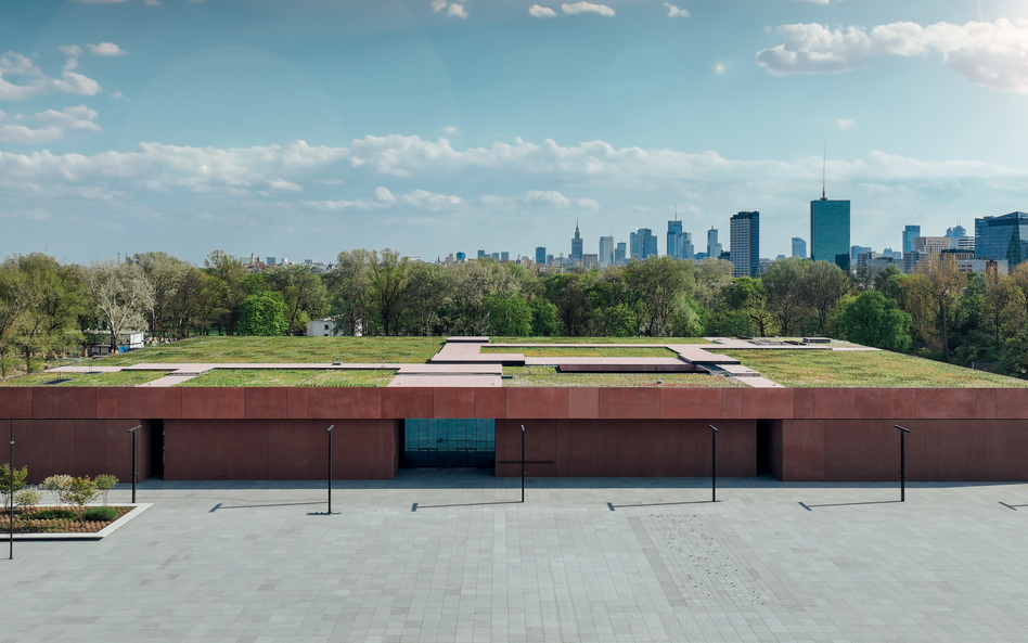 Budynek nowego Muzeum Wojska Polskiego na warszawskiej Cytadeli.