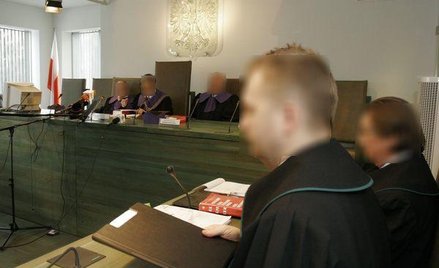Opłaty sądowe i honorarium prawników