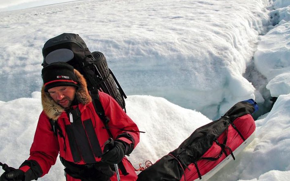 Muldy, szczeliny, wytopiska, śniegowe bałwany i lodowe seraki – najbardziej dały się we znaki polarn