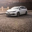 Bank Pekao SA odebrał 30 egzemplarzy hybrydowej Toyoty Auris
