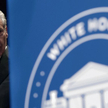 Niewielu dziennikarzy miało tak łatwy dostęp do Białego Domu jak Bob Woodward. Jego książki o George