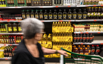 Oliwa i olej w supermarkecie w Madrycie