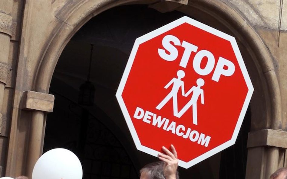 - Prawdziwą chorobą, jaką tu badamy, jest homofobia - mówi włoski naukowiec