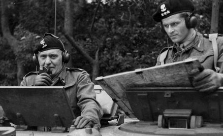Gen. Stanisław Maczek i rotmistrz T. Wysocki, lipiec 1944