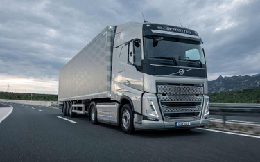 Volvo Trucks wstrzymuje produkcję i sprzedaż w Rosji