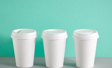 Rekompensata za poparzenie kawą i niedomknięte wieczko