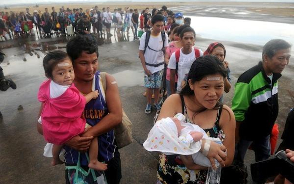 Mniej ofiar na Filipinach