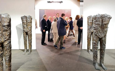Galeria z Nowego Jorku oferowała rzeźby Magdaleny Abakanowicz