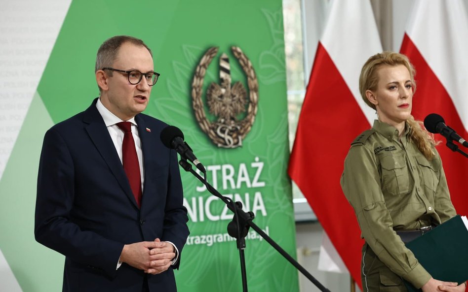 Dziennikarze przy granicy. "Zestaw mediów" pod opieką SG