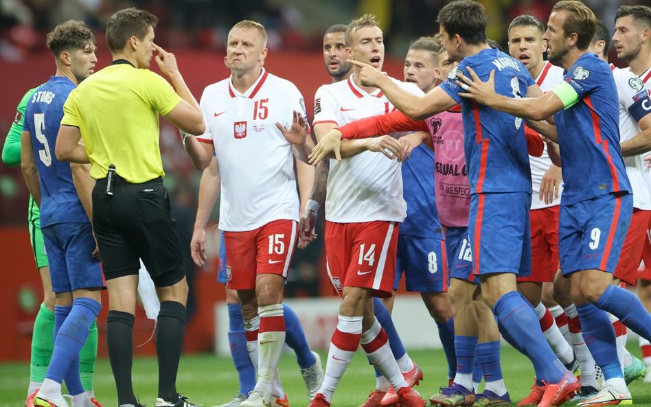 Awantura na Stadionie Narodowym po pierwszej połowie meczu Polska – Anglia